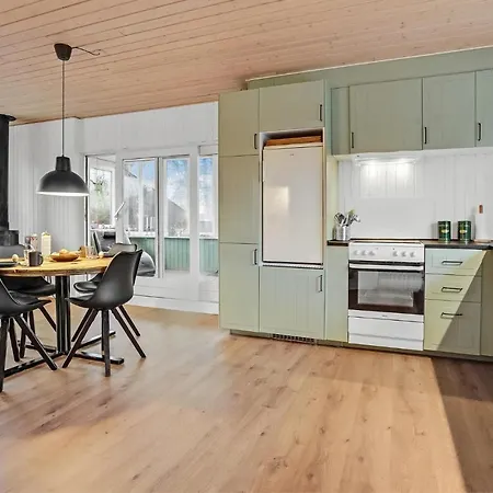 Two-bedroom Holiday In Vakantiehuis Aabenraa